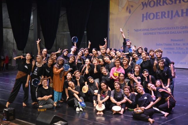 WhatsApp Image 2025-10-21 at 15.08.06 (1)